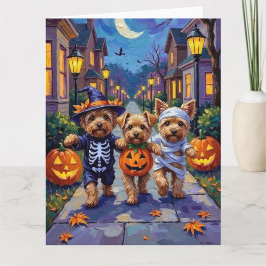 Yorkipoo Trick-or-Treating in Halloween Costumes Kaart (Voorkant)