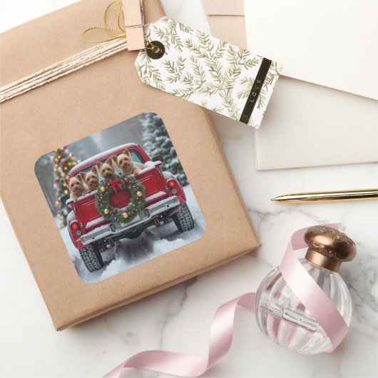Yorkshire Terrier Christmas Red Truck Holiday Gift Vierkante Sticker (Geschenken)