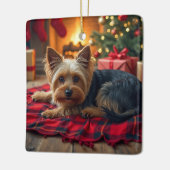 Yorkshire Terrier Cozy Christmas Evening Painting Keramisch Ornament (Links)