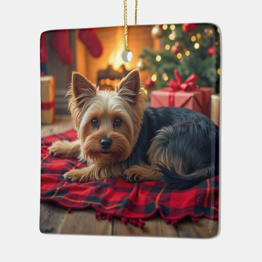 Yorkshire Terrier Cozy Christmas Evening Painting Keramisch Ornament (Links)