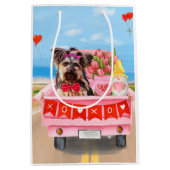 Yorkshire Terrier Dog Valentijnsdag Truck Hearts Medium Cadeauzakje (Voorkant)