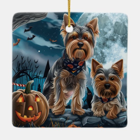 Yorkshire Terrier Halloween Spooky Keramisch Ornament (Achterkant)