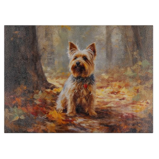 Yorkshire Terrier in de herfst laat Herfst inspire Snijplank (Voorkant)