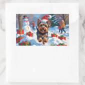 Yorkshire Terriër in de sneeuw met kerst Pet Rechthoekige Sticker (Tas)