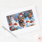 Yorkshire Terrier in de sneeuw met kerstmuts Rechthoekige Sticker (Envelop)