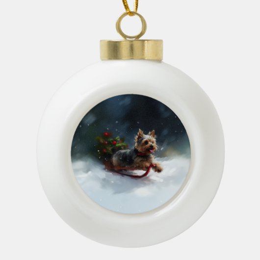 Yorkshire Terrier Kerstsneeuw winter Keramische Bal Ornament (Voorkant)