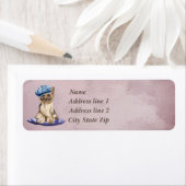 Yorkshire Terrier met Pet op Paarse Pillow Etiket (Insitu)