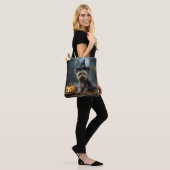 Yorkshire Terrier pompoenen Halloween eng Tote Bag (Op model)