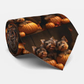 Yorkshire Terrier Puppy Herfst Delight Pompoen Stropdas (Opgerold)
