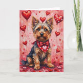 Yorkshire Terrier Valentine Dog Sitting with Heart Kaart (Voorkant)