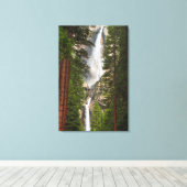Yosemite Falls, Californië Canvas Afdruk (Insitu (Houten vloer))