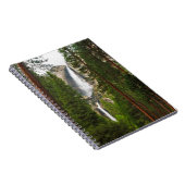 Yosemite Falls door het bos Notitieboek (Rechterzijde)