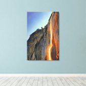 Yosemite Firefall Canvas Afdruk (Insitu (Houten vloer))