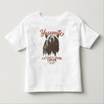 Yosemite Grizzly Beer, Californië Kinder Shirts<br><div class="desc">Klaar om uw volgende buitenavontuur aan te vatten? Dit Yosemite National Park T-shirt is een perfecte keuze. Met een doorgewinterd zwart beer en schilderachtig boslandschap zal dit shirt je inspireren om natuur te verkennen en te omarmen. Laat je innerlijke ontdekkingsreiziger los en laat deze kans niet voorbijgaan om de wildernis...</div>