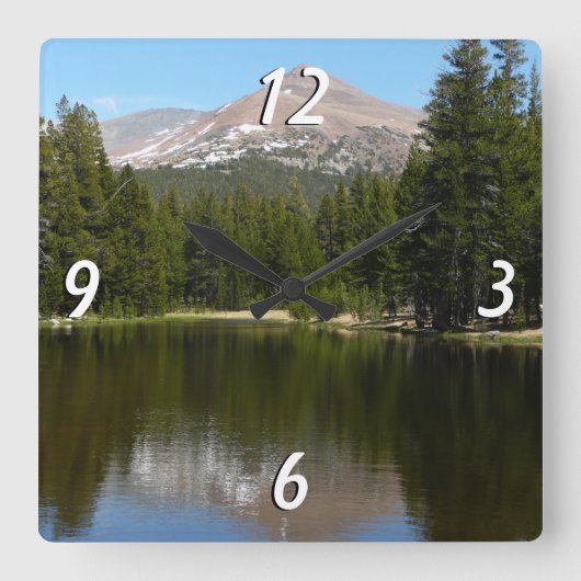 Yosemite Lake-weerkaatsing Vierkante Klok (Voorkant)
