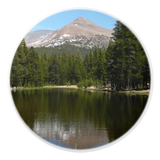 Yosemite Lake Weerspiegeling Keramische Knop (Voorkant)