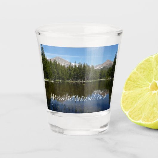 Yosemite-meerreflectie Shot Glas (Voorkant)