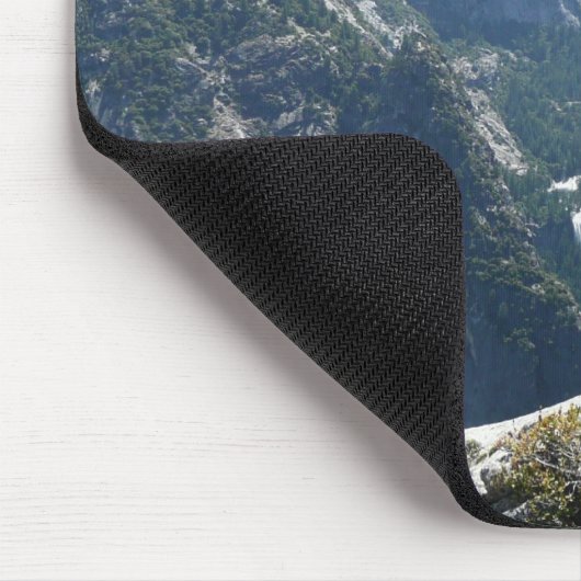 Yosemite Mountain-Uitzicht in het Nationaal Park Y Muismat (Hoek)