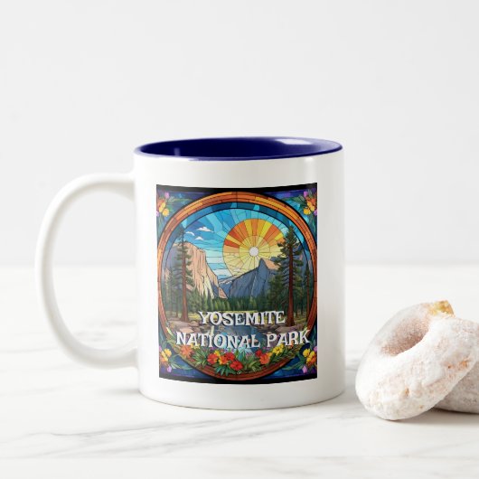 Yosemite National Park Faux Glas in lood Mozaïek Tweekleurige Koffiemok (Met donut)