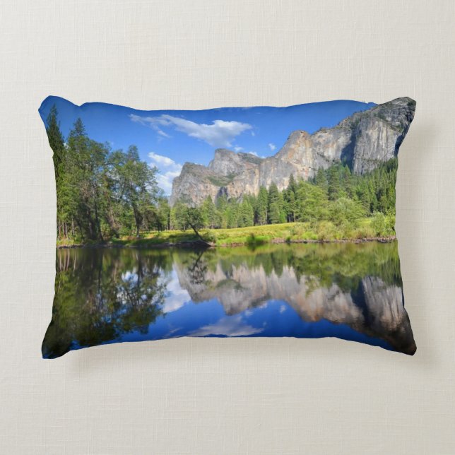 Yosemite Reflection Decoratief Kussen (Voorkant)
