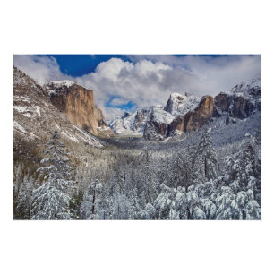 Yosemite Valley in sneeuw Perfect Poster