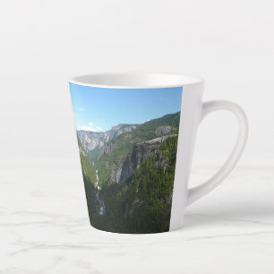 Yosemite Valley in Yosemite National Park Latte Mok