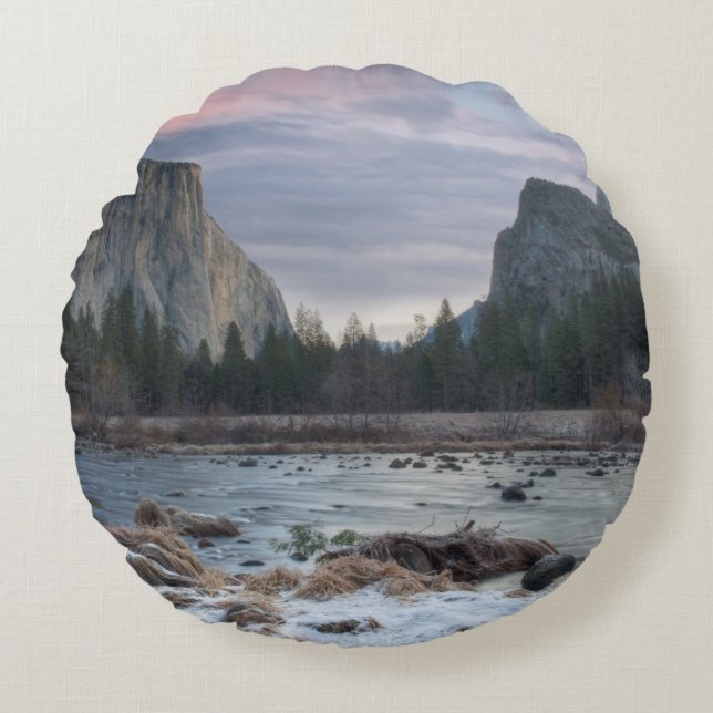 Yosemite Valley Rond Kussen (Voorkant)