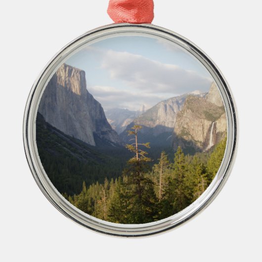 Yosemite Vista Deluxe Metalen Ornament (Voorkant)