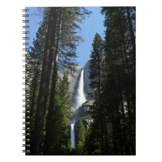 Yosemite-waterval en bossen notitieboek (Voorkant)