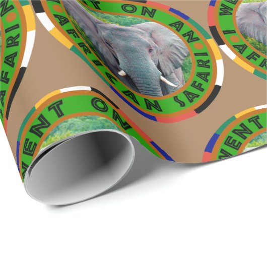 Young Bull Elephant African Safari Wrapping Paper Cadeaupapier (Rol Hoek)