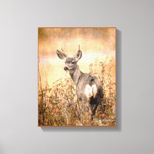 Young Deer in Wildbloemen met Grungy Texture Art Canvas Afdruk (Voorkant)