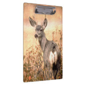 Young Deer in Wildbloemen met Grungy Texture Art Klembord (Rechts)