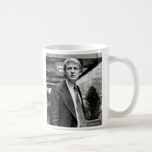 Young Donald Trump-mok voor koffie Koffiemok (Rechts)