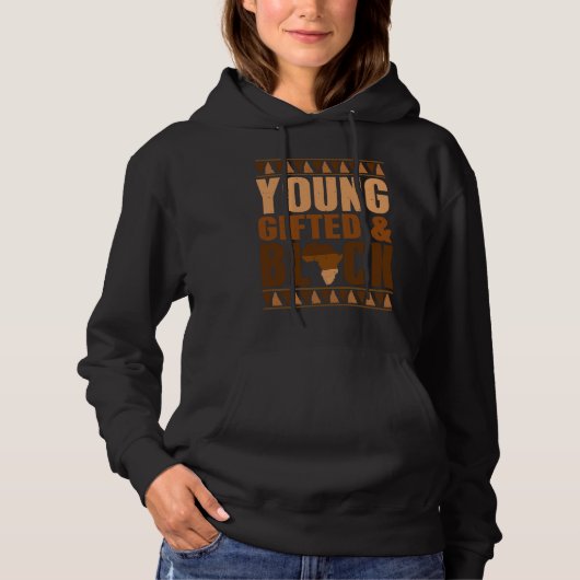 Young ed Black Black Girl Magic Black History Mela Hoodie (Voorkant)
