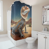 Young Frill-necked Lizard Wildlife Scene Douchegordijn (In situ)