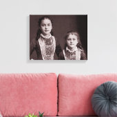 Young St. Therese of Lisieux en zus Celine. Canvas Afdruk (Insitu (Woonkamer))