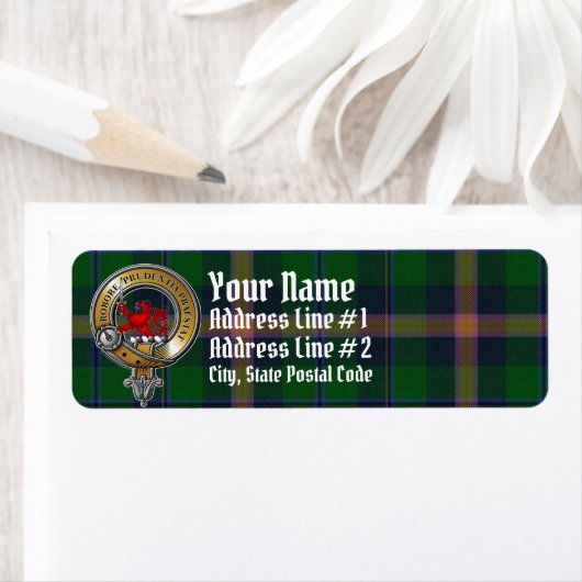 Young Tartan & Badge Etiket (Insitu)