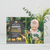 Young Wild and Three Birthday Invitation Oerwoud Kaart (Staand voorkant)