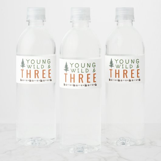 Young Wild and Three Forest Birthday Waterfles Etiket (Flessen)
