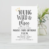 Young Wild and Three Third Birthday Invitation Kaart (Staand voorkant)