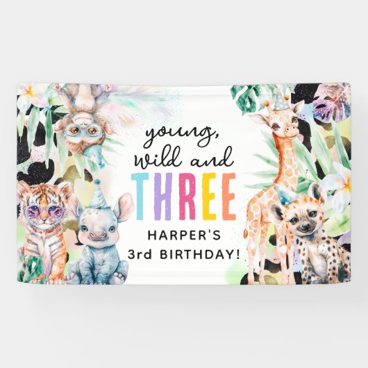 Young, Wild & Drie Safari Dieren 3e Verjaardag Spandoek (Horizontaal)