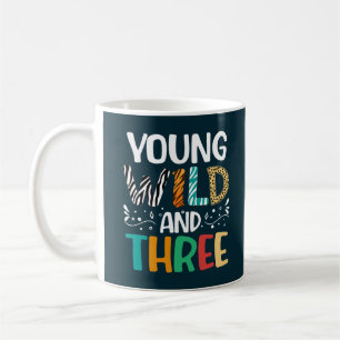 Young Wild en drie grappige meisje jongen 3e verja Koffiemok