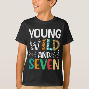 Young Wild en Seven Funny 7e Verjaardag Jongen Mei T-shirt