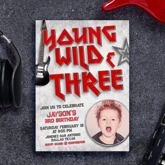 Young Wild en Three Rock Uitnodiging met Foto