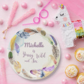 Young Wild en Waterverf Boho Feathers Papieren Bordje (Feest)