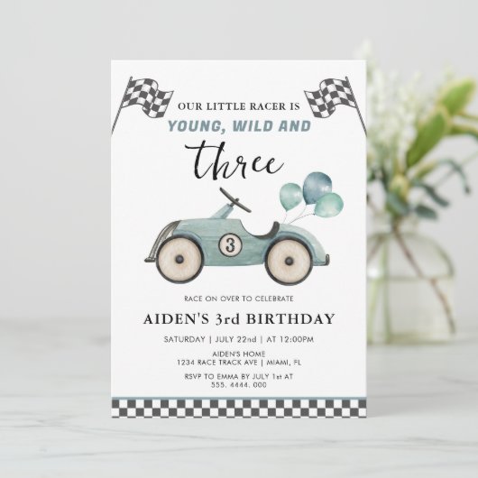 Young Wild & Three Boys Race Auto Verjaardag Kaart (Staand voorkant)