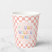 Young Wild Three Groovy Pink Daisy Checker Papieren Bekers (Voorkant)