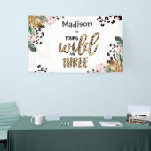 Young Wild & Three Leopard Print Oerwoud Birthday Spandoek (Beurs)