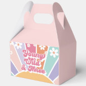 Young Wild Three Retro Sunshine Rainbow Daisy Bedankdoosjes (Voorkant)