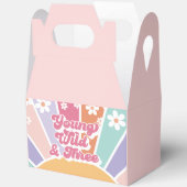 Young Wild Three Retro Sunshine Rainbow Daisy Bedankdoosjes (Open)